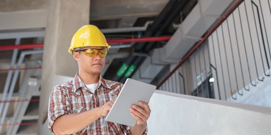 worker with tablet