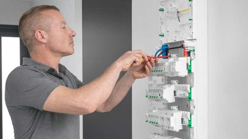 Les 3 principales causes d’incendies d’origine électrique dans les logements