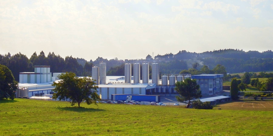 image of a dairy plant