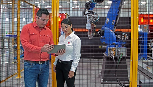 Smart Factory Monterrey, Schneider Electric, Bajo el concepto de Planta  Inteligente, nuestra planta en México es de las primeras en integrar un  diseño de operaciones industriales en un esquema