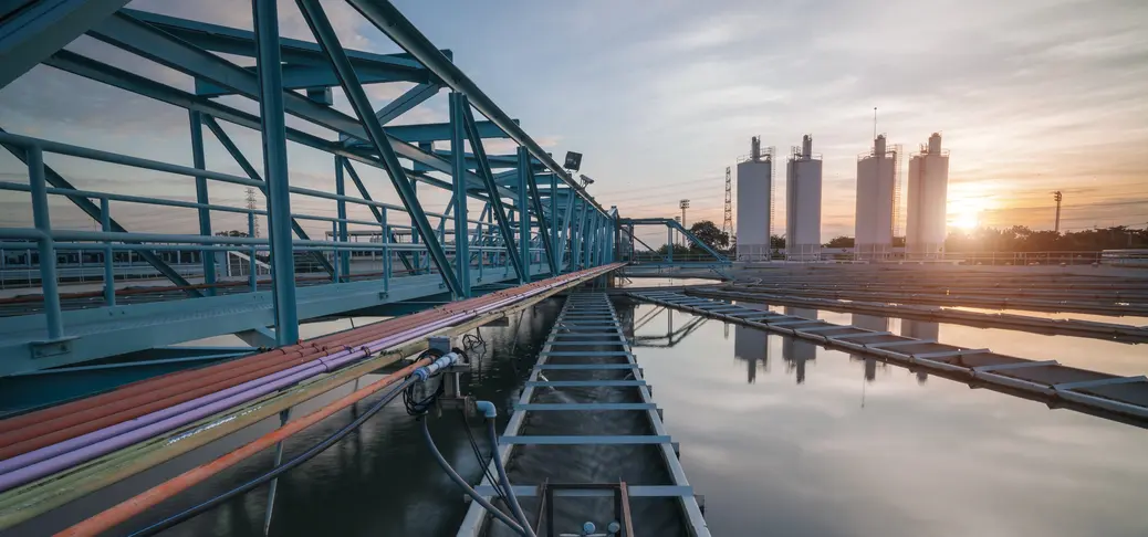 A solid contact clarifier tank type sludge recirculation process in water treatment plant