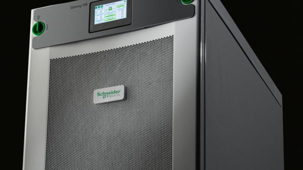 Ny, kompakt UPS giver optimal beskyttelse af it-installationer i mindre datacentre og industri