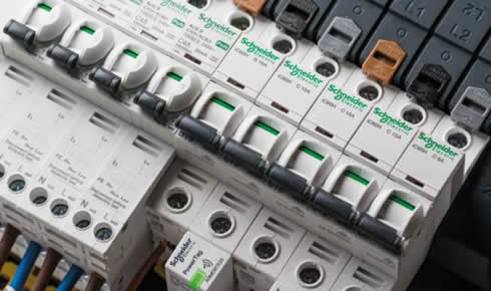 Low Voltage Electrical Distribution Products | Schneider Electric Ireland