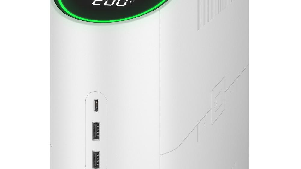 Schneider Electric annuncia il primo gruppo di continuità al mondo progettato per i gamer, ora disponibile anche in Europa