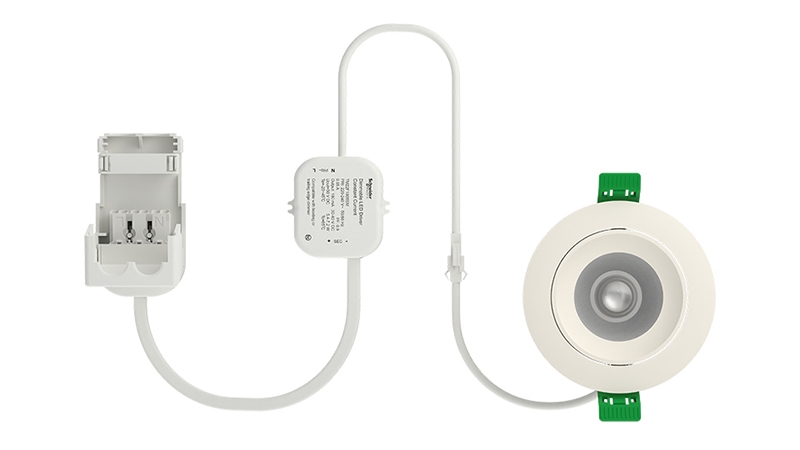 White downlight with connected dimmer