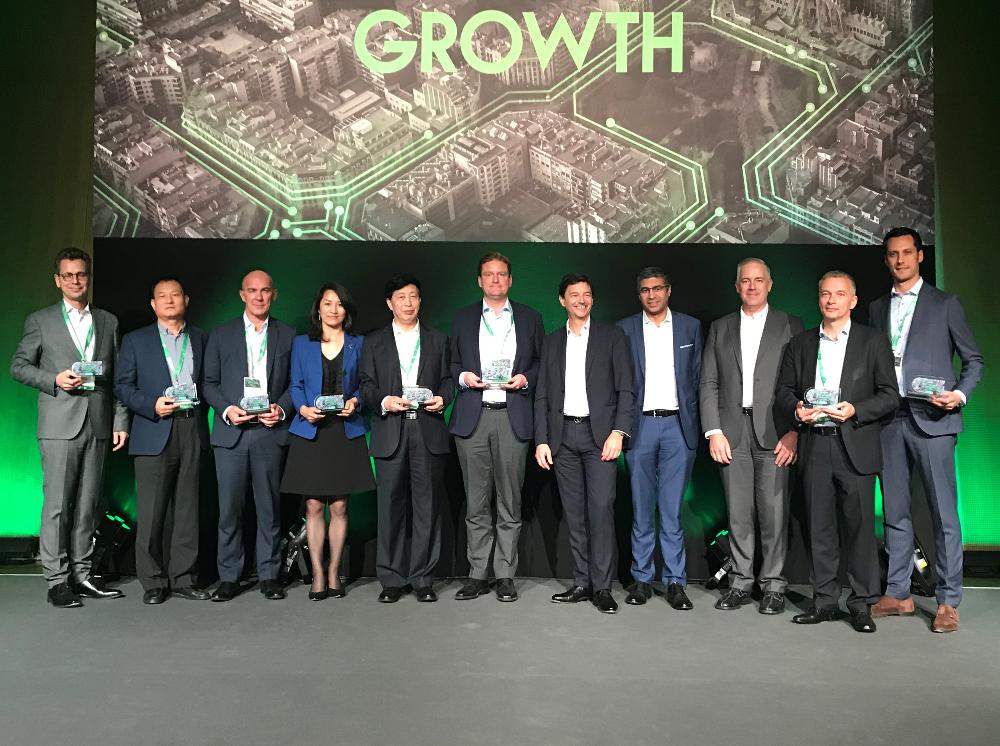 Schneider Electric drives Sustainable Growth and reinforces strategic supplier partnerships at Global Supplier Day 2019 (.jpg, Picture)