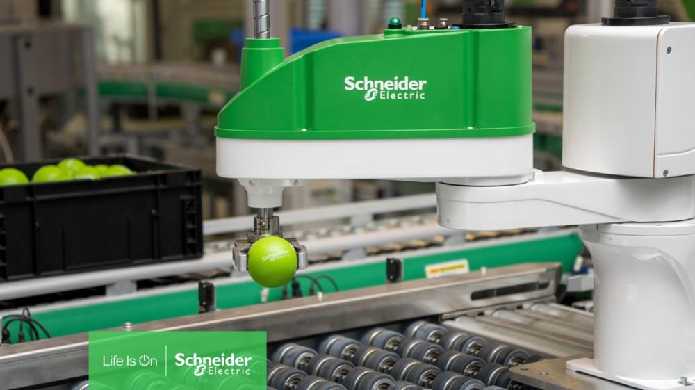 Schneider Electric increases productivity of manufacturing processes with new ultra-compact Lexium Scara high-speed robot