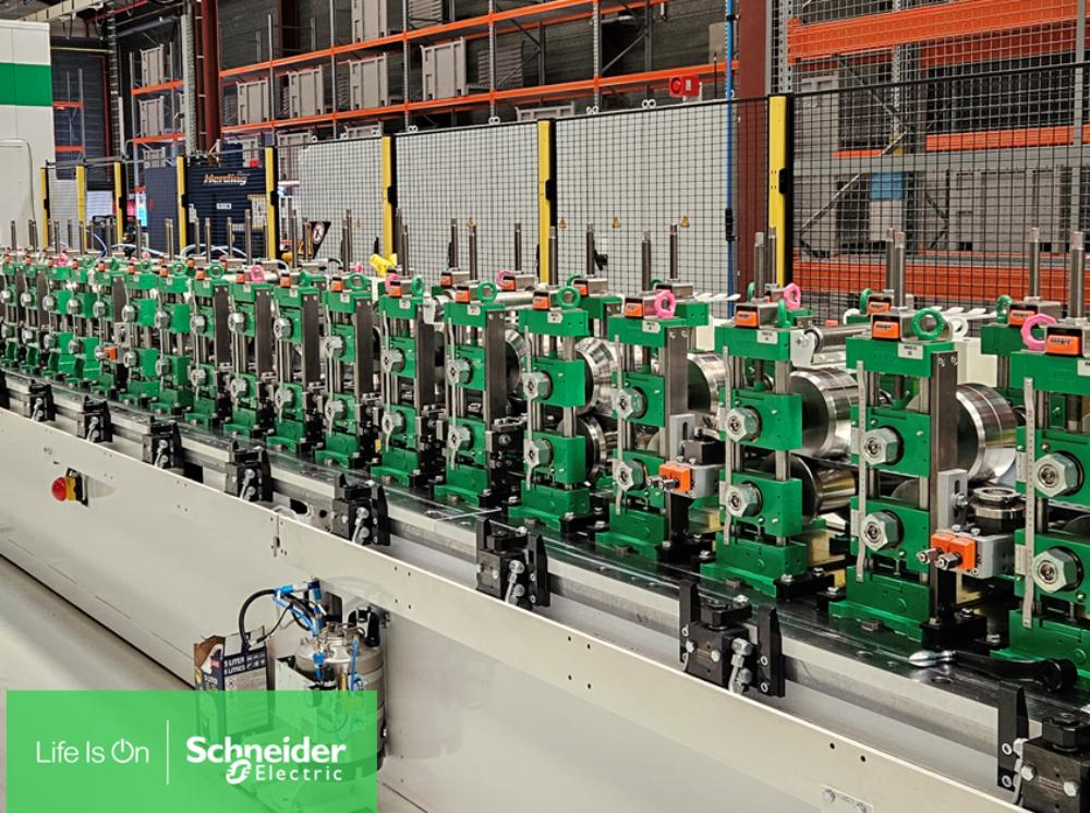 Schneider Electric investit sur son site industriel SAREL pour améliorer sa performance tout en décarbonant ses activités