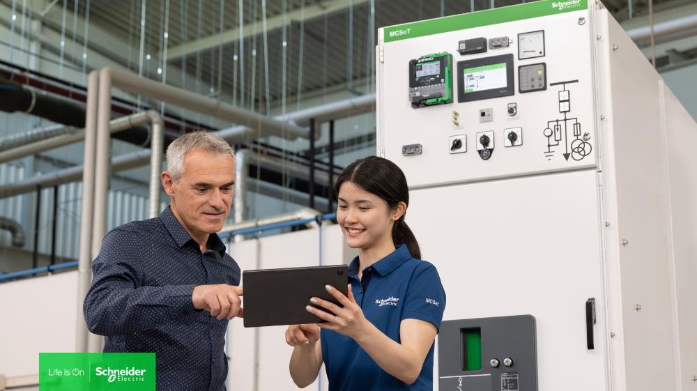 Schneider Electric South Africa unveils PD100 Partial Discharge Monitoring Solution for MV switchgear